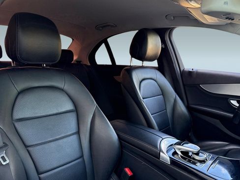Used 2015 Mercedes-Benz C 300 4MATIC Sedan image 30