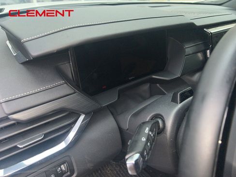 Used 2026 GMC Acadia Elevation w/ Super Cruise Package image 12