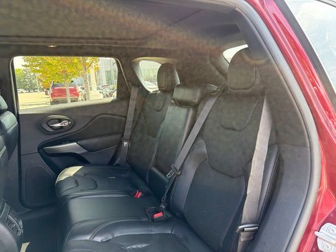 Used 2020 Jeep Cherokee High Altitude AWD/4WD image 15