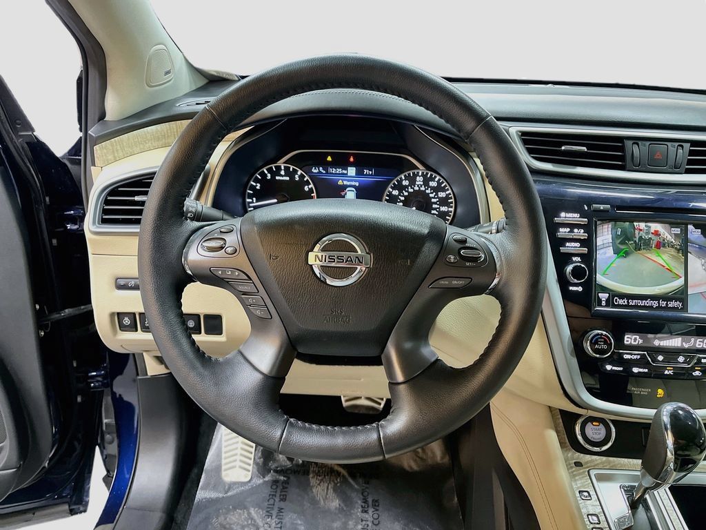 Used 2023 Nissan Murano SL w/ Cargo Package AWD/4WD image 11