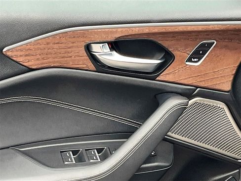 Used 2023 Acura TLX SH-AWD w/ Advance Package image 18