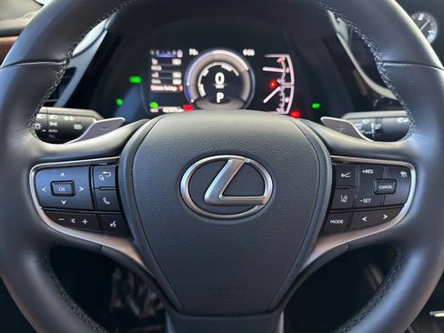 Used 2024 Lexus ES 300h w/ Premium Package FWD image 27