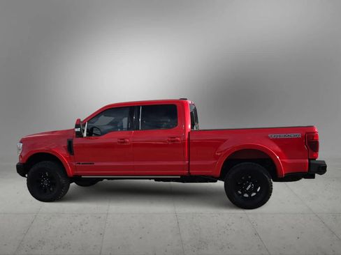 Used 2022 Ford F250 Lariat w/ Tremor Off-Road Package image 5