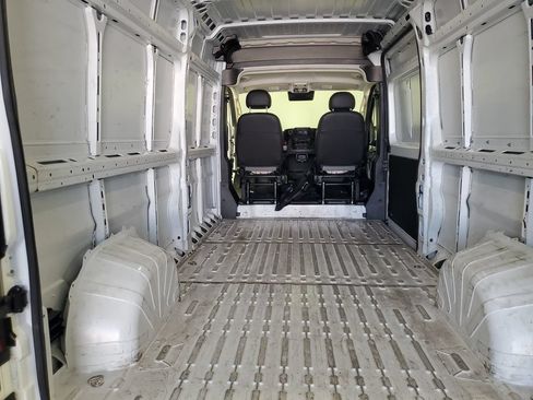 Used 2025 RAM ProMaster 2500 w/ Convenience Group FWD image 13