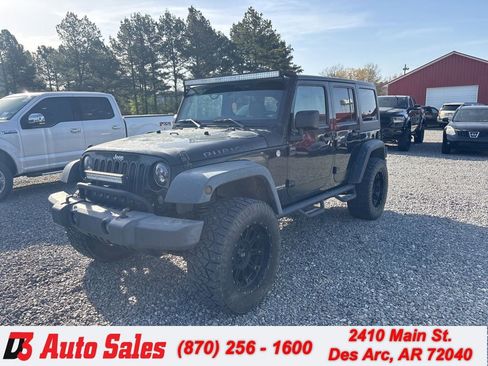 Used 2011 Jeep Wrangler Unlimited Rubicon w/ Connectivity Group image 1