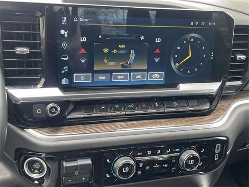 Used 2024 Chevrolet Silverado 1500 LT Trail Boss w/ Protection Package image 21