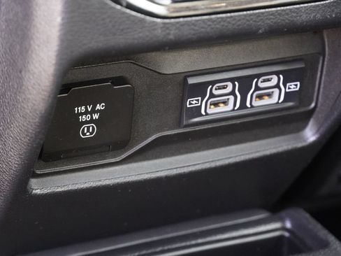 Used 2022 Jeep Grand Cherokee L Limited AWD/4WD image 19