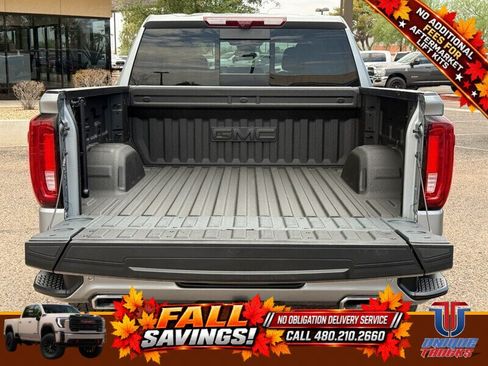 Used 2025 GMC Sierra 1500 Denali w/ Technology Package AWD/4WD image 8