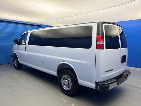 New 2025 Chevrolet Express 3500 LS w/ Chrome Appearance Package image 5