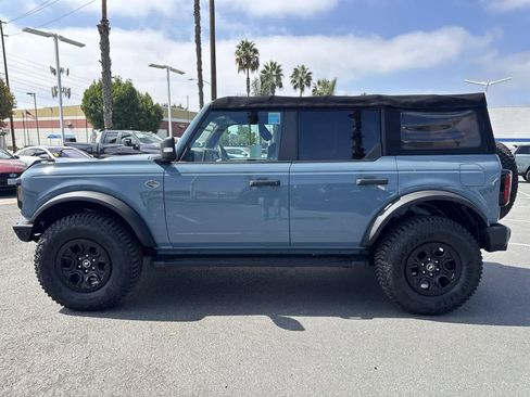 Used 2022 Ford Bronco Wildtrak image 5