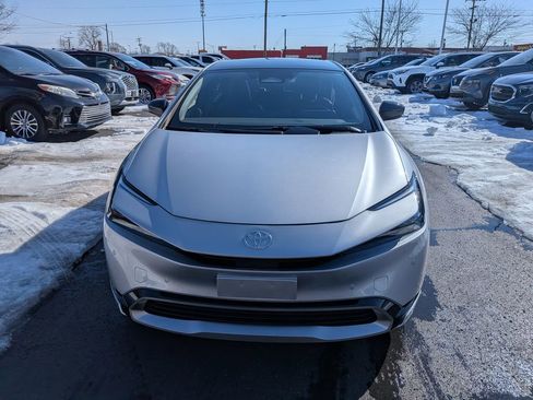 Used 2024 Toyota Prius Prime image 2