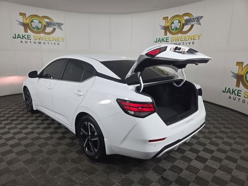 Used 2025 Nissan Sentra SV w/ All-Weather Package image 31