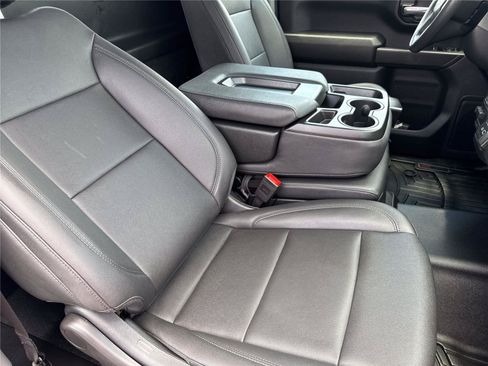 Used 2025 GMC Sierra 1500 Pro w/ Pro Value Package AWD/4WD image 28