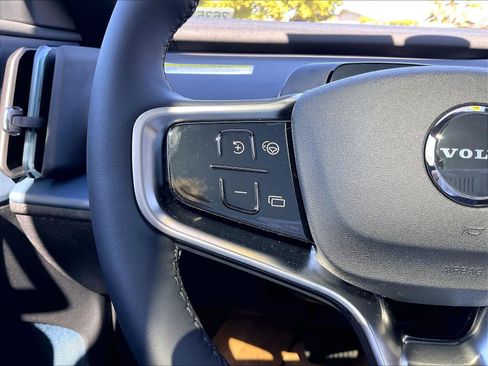 New 2026 Volvo EX30 Ultra w/ Climate Package image 17