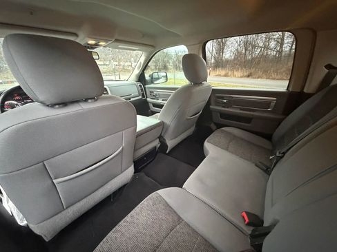 Used 2019 RAM 1500 Big Horn image 26