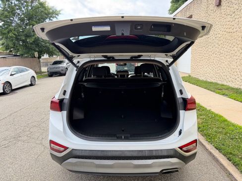 Used 2019 Hyundai Santa Fe SEL AWD/4WD image 9