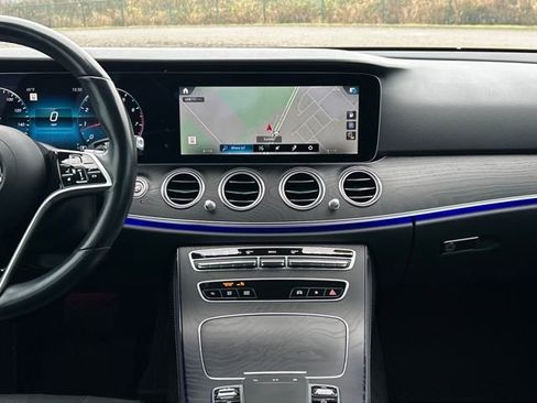 Used 2021 Mercedes-Benz E 350 4MATIC Sedan image 25