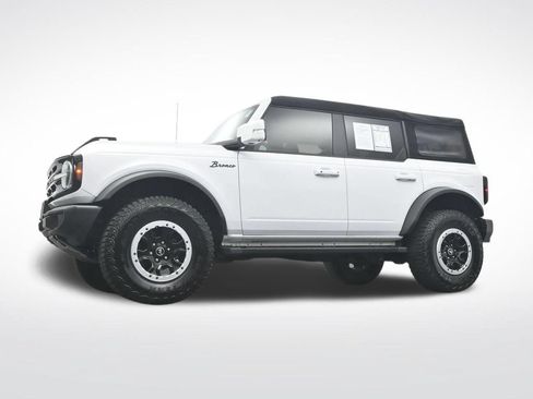 Certified 2024 Ford Bronco Outer Banks w/ Sasquatch Package AWD/4WD image 32
