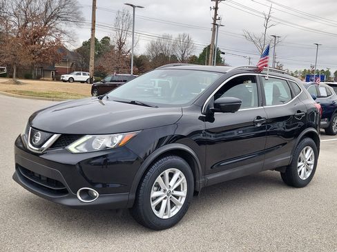 Used 2019 Nissan Rogue Sport SV w/ Technology Package image 7
