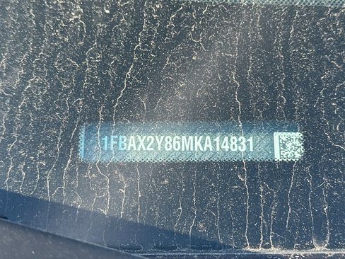 Used 2021 Ford Transit 350 XLT image 3