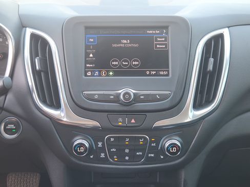 Used 2023 Chevrolet Equinox LT FWD image 18