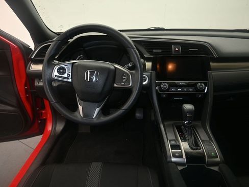 Used 2018 Honda Civic EX image 16