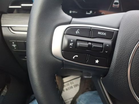 Used 2025 Kia K5 EX image 21