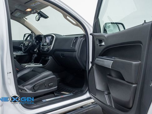 Used 2021 Chevrolet Colorado ZR2 w/ Colorado ZR2 Bison Edition image 37