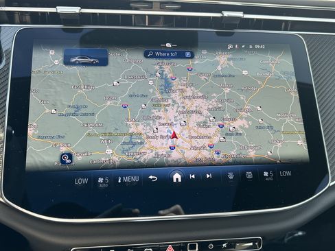 New 2026 Mercedes-Benz E 53 AMG e 4MATIC Sedan image 30