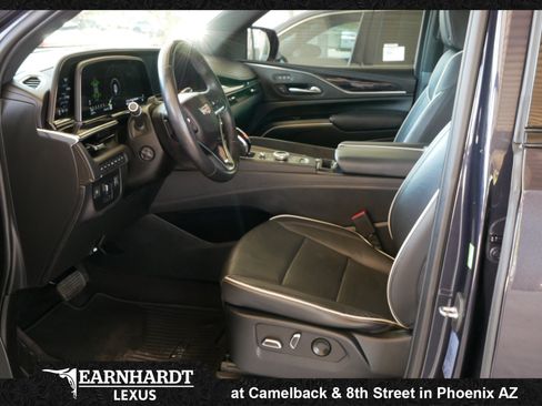 Used 2022 Cadillac Escalade Sport w/ Touring Package AWD/4WD image 4