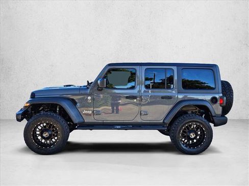 Used 2020 Jeep Wrangler Unlimited Sport S image 9
