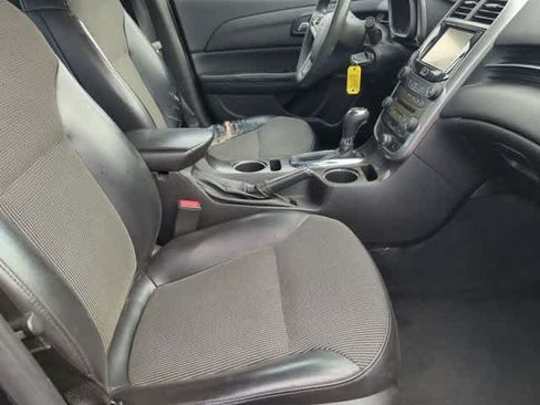 Used 2014 Chevrolet Malibu LT FWD image 20