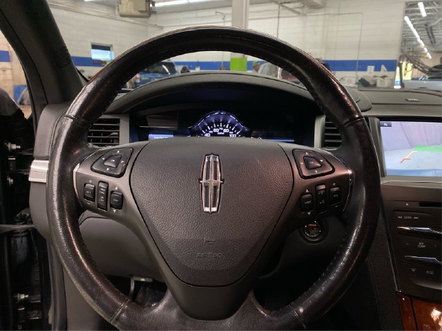 Used 2015 Lincoln MKS AWD w/ Equipment Group 101A image 23