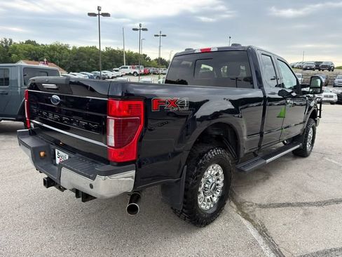 Used 2022 Ford F350 Lariat w/ Chrome Package AWD/4WD image 7
