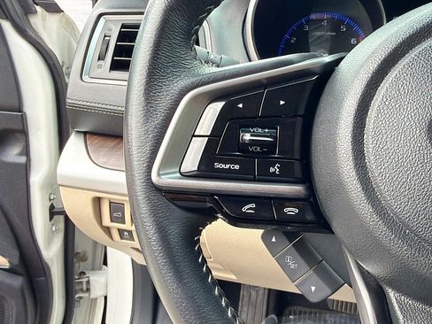 Used 2018 Subaru Outback 2.5i Limited image 34