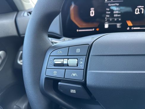 New 2025 Kia K4 LXS image 34