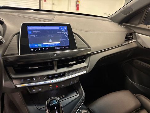 Used 2024 Cadillac CT4 V w/ LPO, ONYX Package image 36