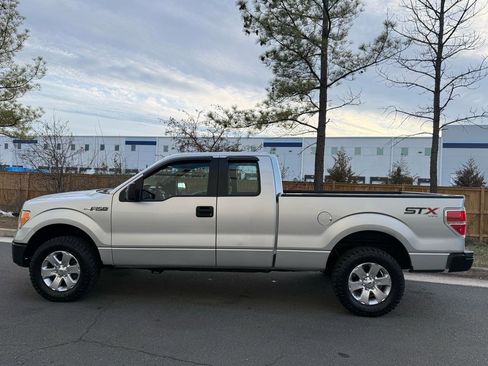 Used 2014 Ford F150 STX w/ Equipment Group 201A Mid image 9