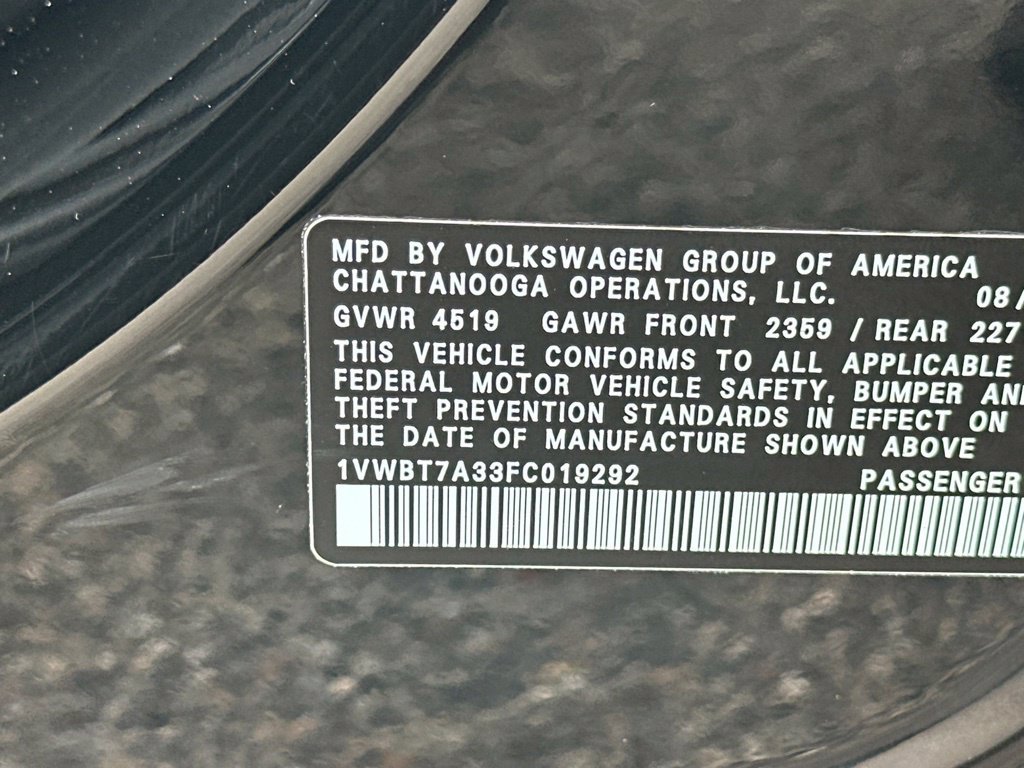 Used 2015 Volkswagen Passat 1.8T SE FWD image 35