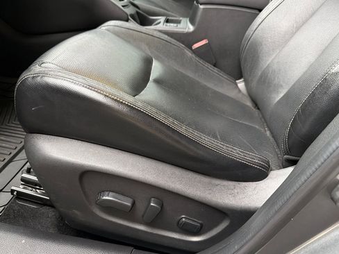 Used 2018 Nissan Rogue Sport SL image 15