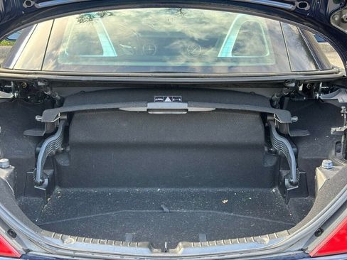 Used 2015 Mercedes-Benz SLK 250 image 38