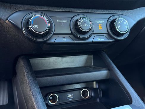 Used 2023 Kia Forte LXS image 20