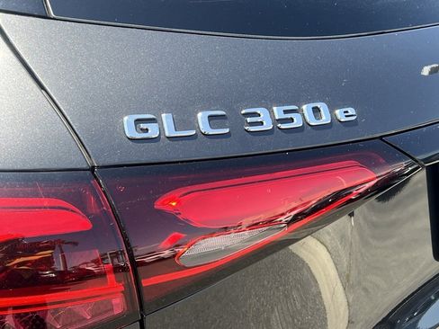 New 2025 Mercedes-Benz GLC 350e 4MATIC image 14