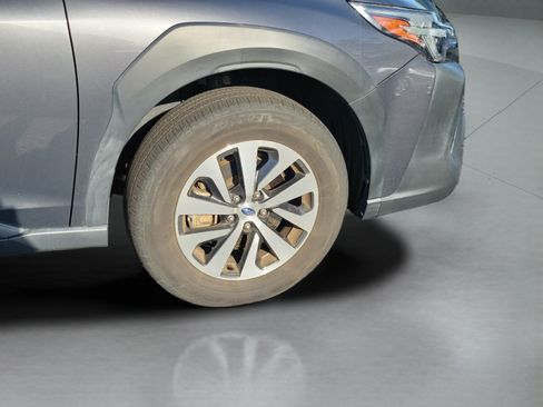 Used 2024 Subaru Outback Premium AWD/4WD image 16