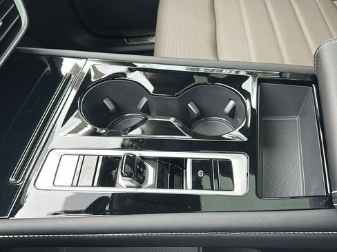 New 2026 Volkswagen Atlas SEL image 17