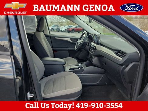 Used 2022 Ford Escape SE w/ SE Sport Appearance Package AWD/4WD image 12