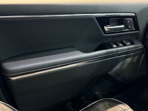 New 2025 GMC Sierra EV Denali image 29