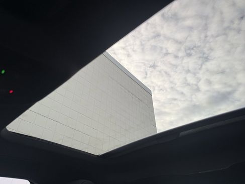 Used 2022 Audi RS 3 image 34