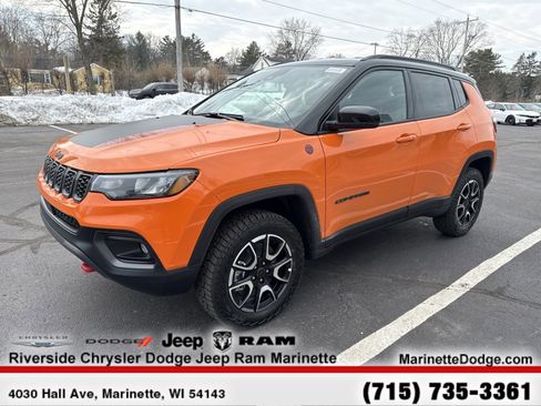 New 2026 Jeep Compass Trailhawk AWD/4WD image 4