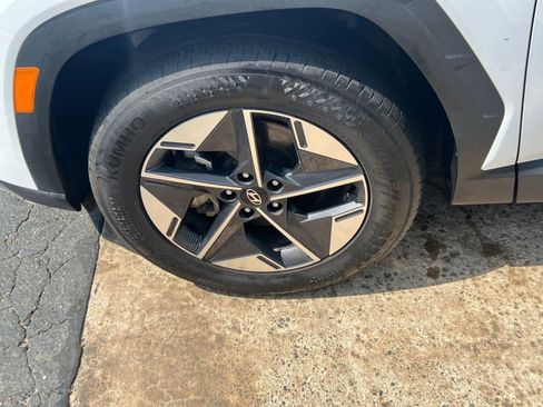 Used 2025 Hyundai Tucson SEL image 25
